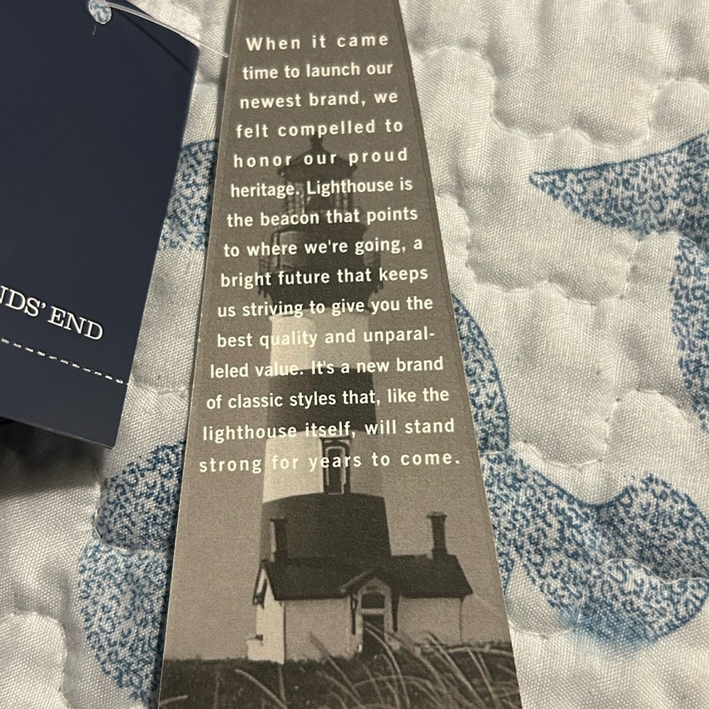Lands' End Classic Navy capris XL - Picture 3 of 7